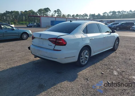 2018 Volkswagen Passat 2.0T Se из США, поврежденный, VIN 1VWBA7A36JC018796